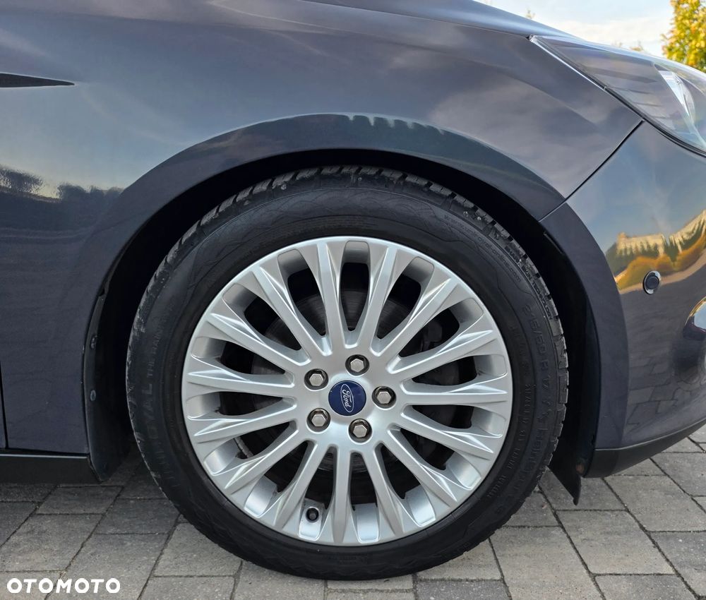 Ford Focus 1.6 EcoBoost Titanium - 12