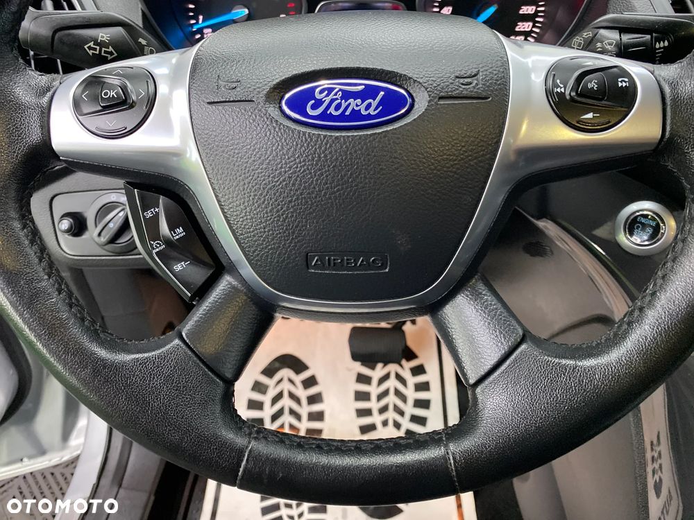 Ford Kuga 1.5 EcoBoost 4x4 Titanium - 31