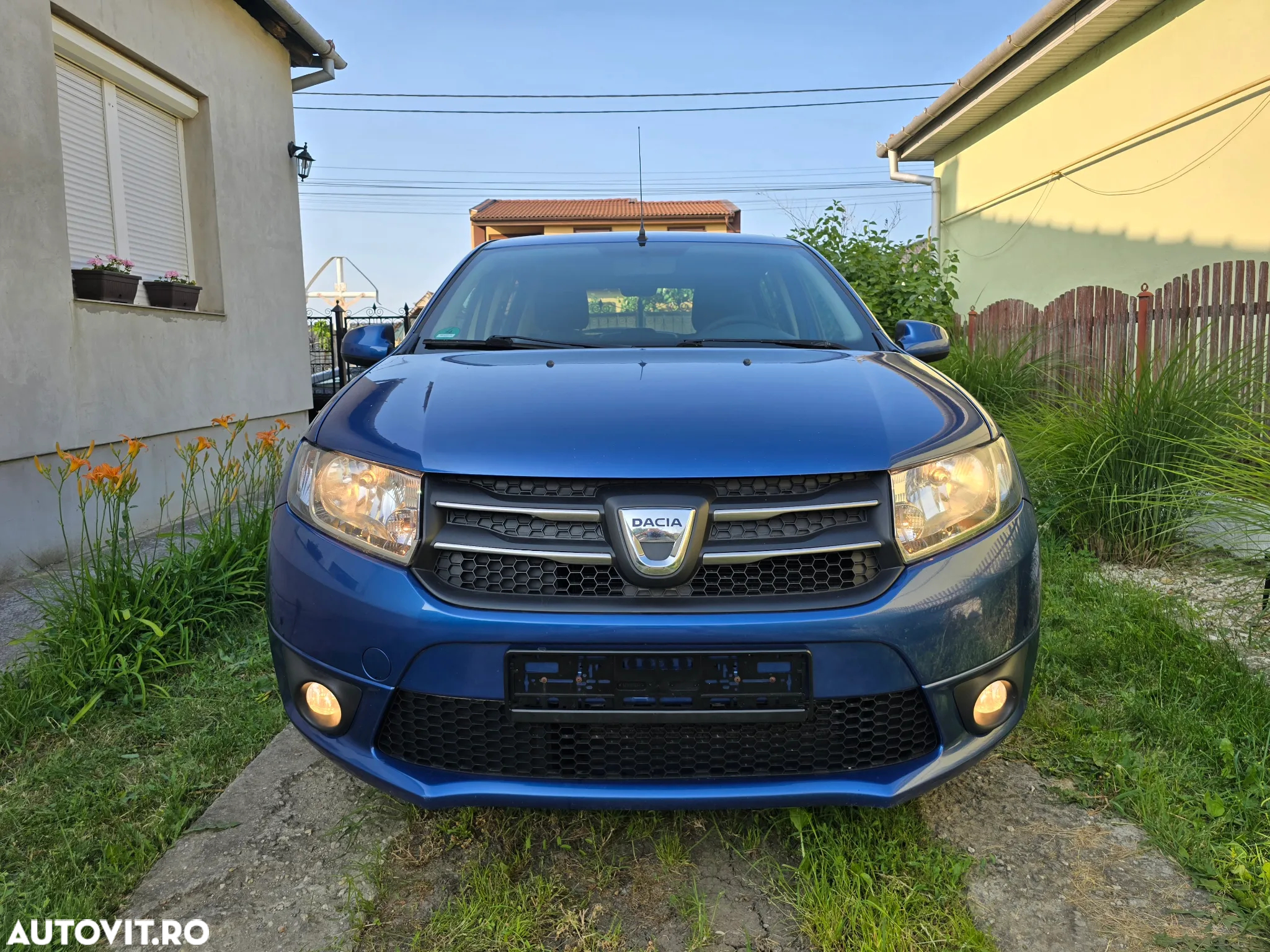 Dacia Sandero 1.2 - 9