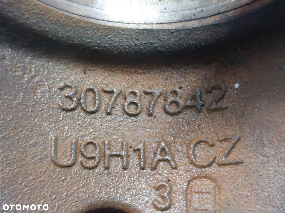 PÓŁOŚ LEWY + PRAWY PRZÓD 6B VOLVO XC60 I 2.0 D3 31367557 31367535 30787842 - 10