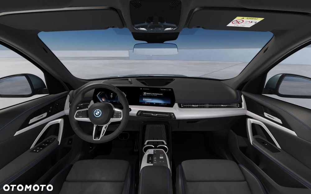 BMW iX1 - 5