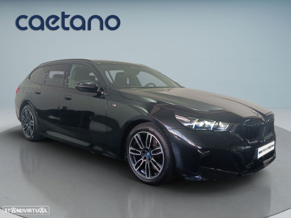 BMW 530 e Pack Desportivo M - 6