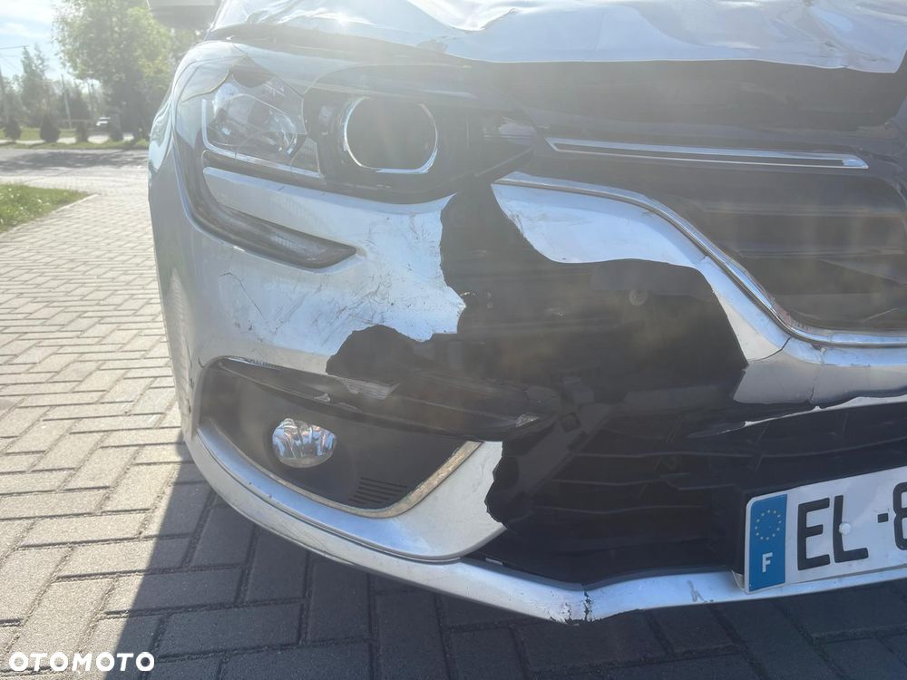 Renault Megane ENERGY dCi 110 EDC PLAY - 17