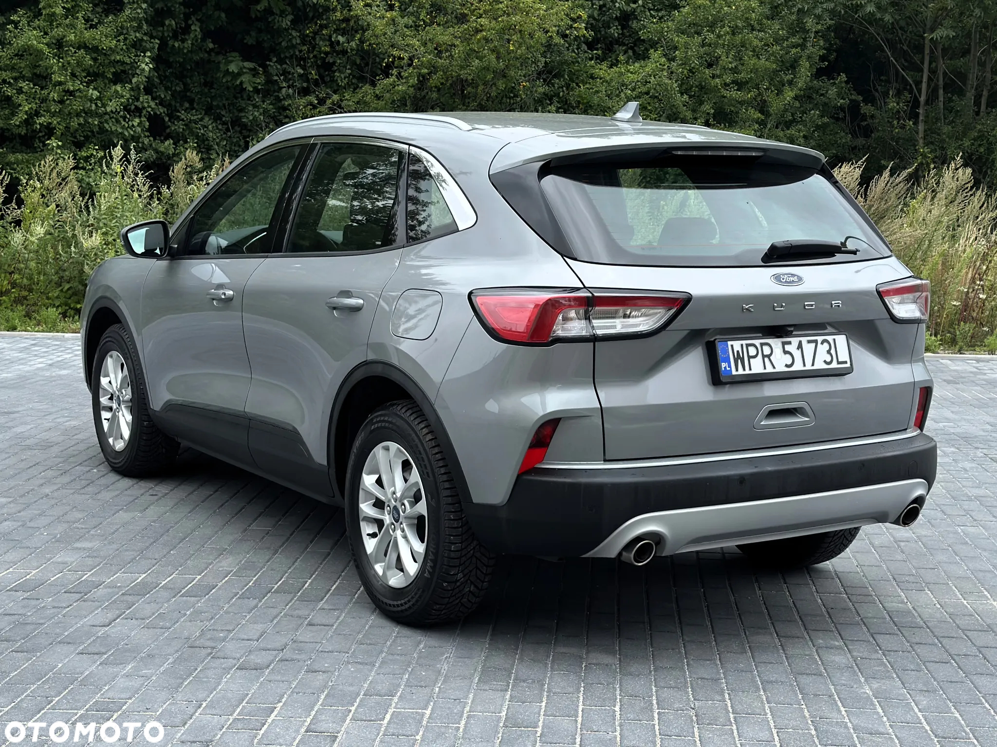 Ford Kuga 1.5 EcoBoost FWD Titanium - 6