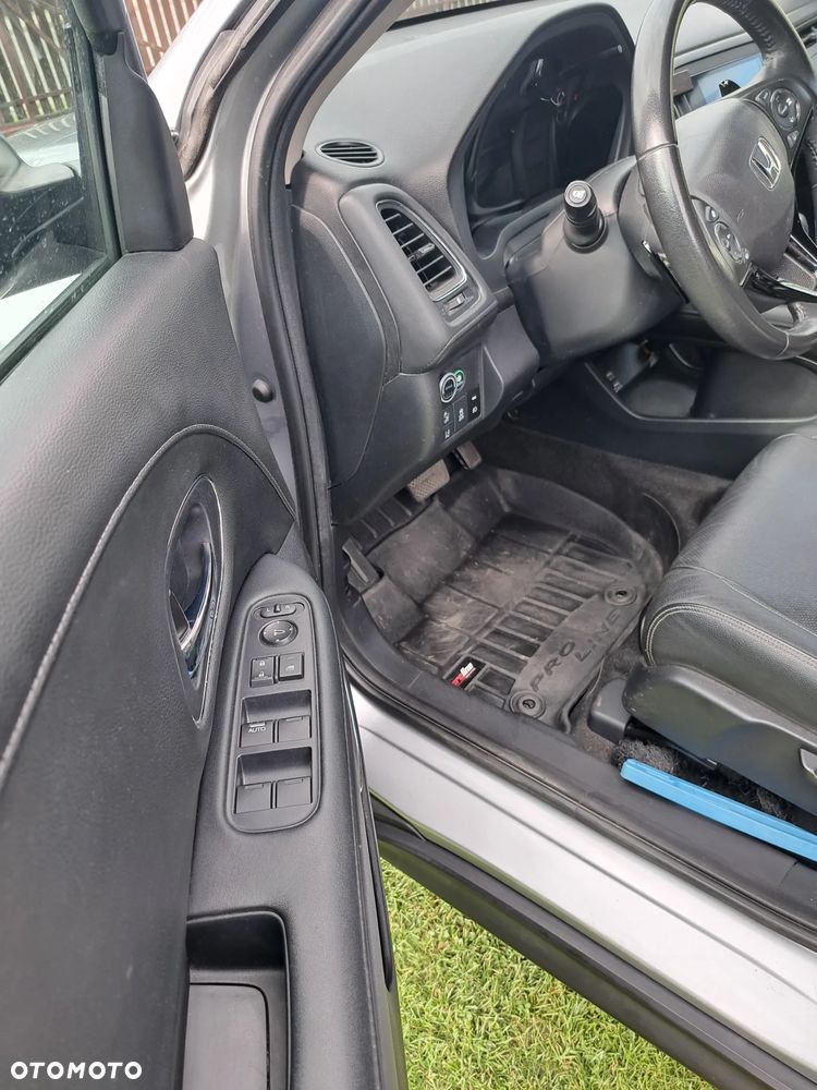 Honda HR-V 1.8 EX Sport Utility AWD CVT - 19