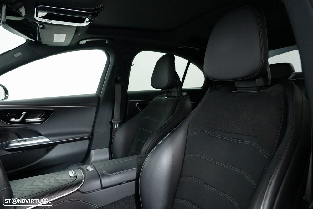 Mercedes-Benz E 300 - 22