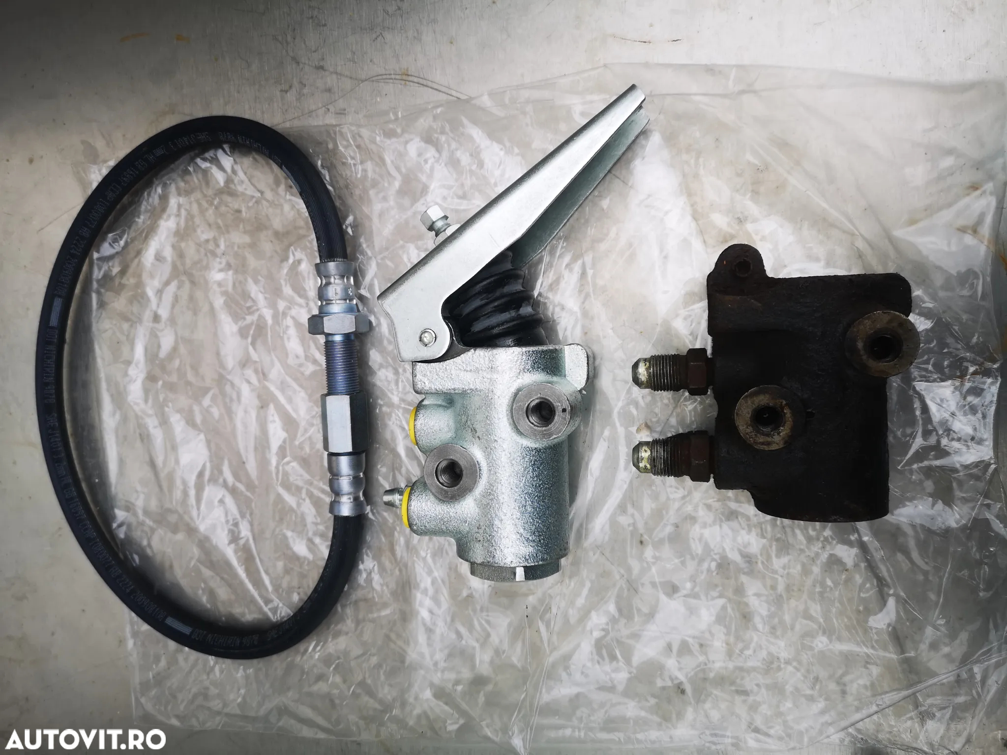 Distribuitor frâna Nissan Atleon EcoT100 L35 regulator putere frânare Ebro cântar piese - 11