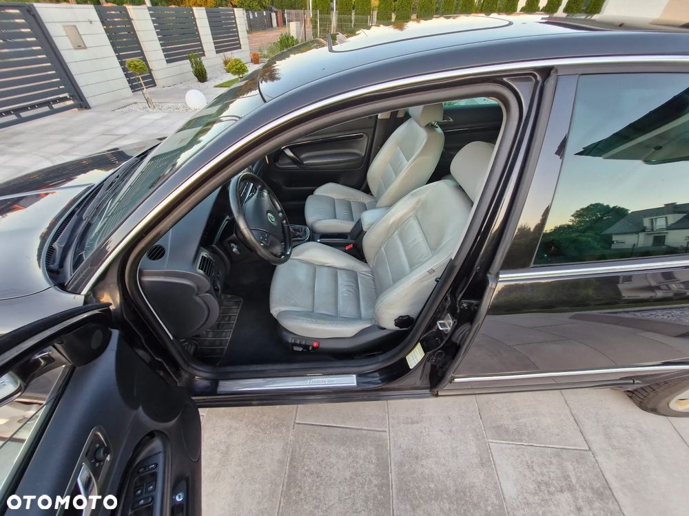Skoda Superb 2.8 V6 Prestige Plus - 5
