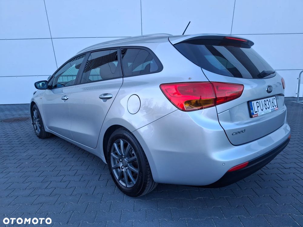 Kia Ceed 1.4 CVVT Dream Team Edition - 7