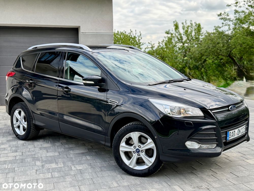 Ford Kuga 2.0 TDCi 4x4 Titanium - 2