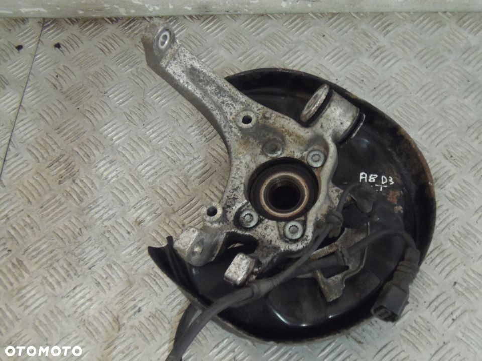 AUDI A8 D3 QUATTRO ZWROTNICA PIASTA LEWA TYŁ - 2