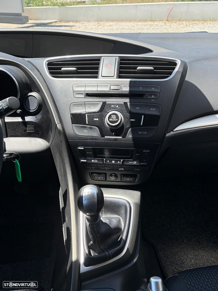 Honda Civic Tourer 1.6 i-DTEC Elegance Connect Navi - 14