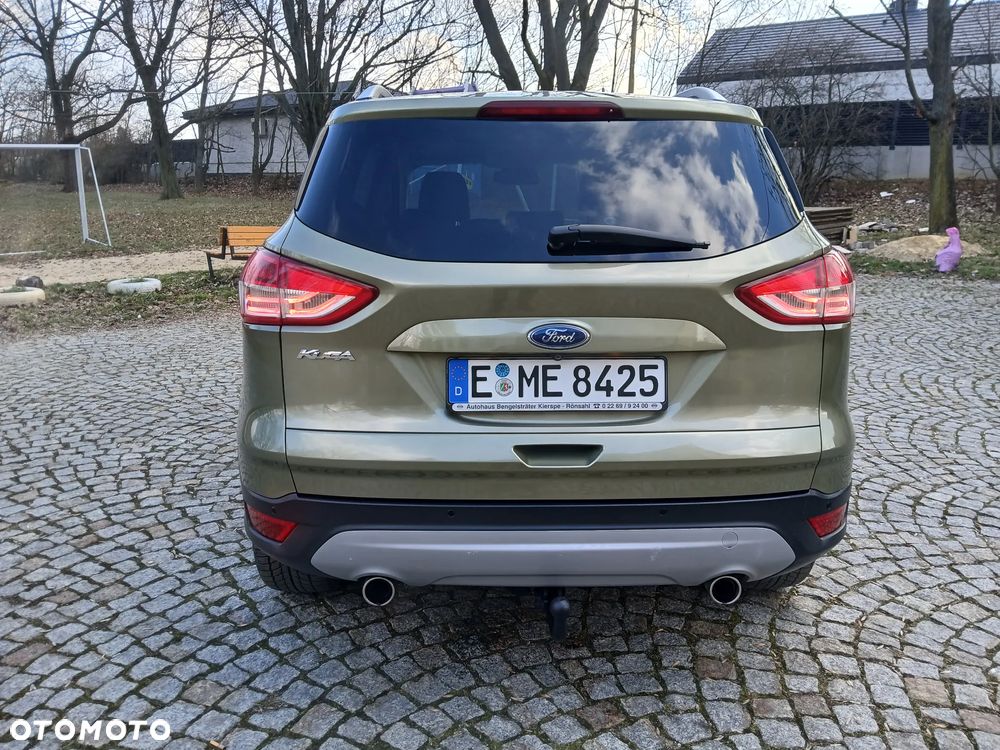 Ford Kuga 2.0 TDCi 4x4 Titanium - 13