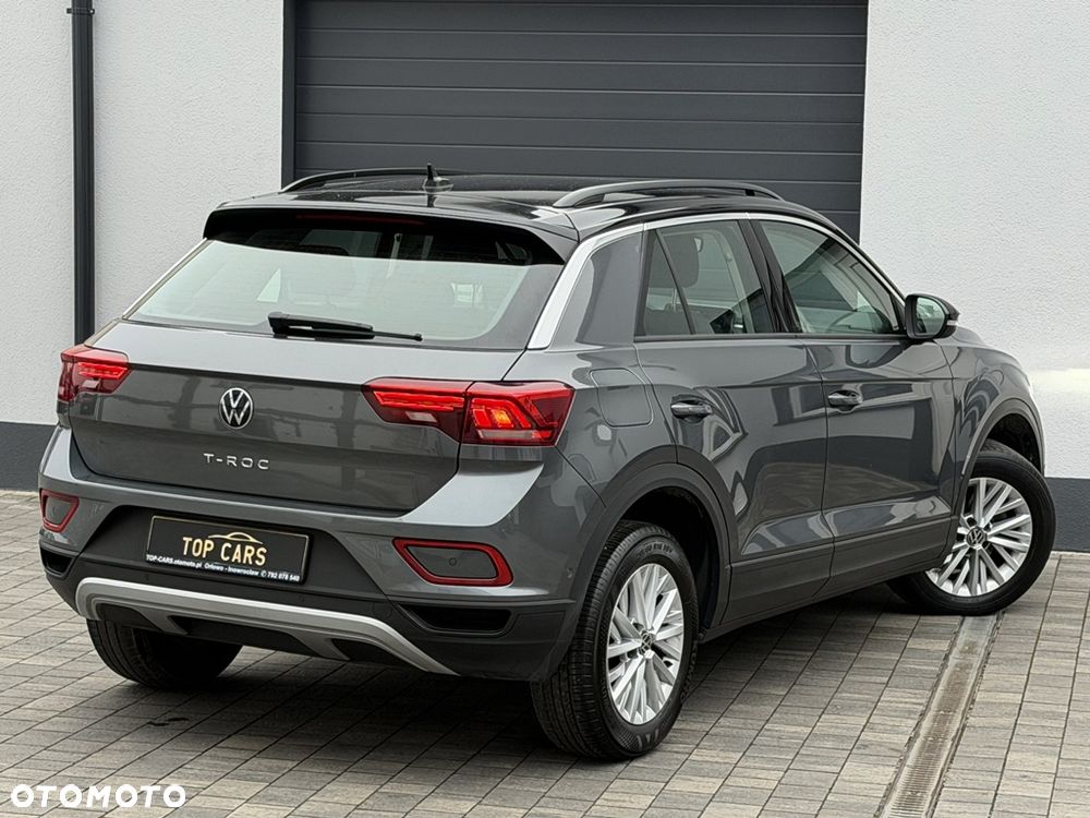 Volkswagen T-Roc - 32