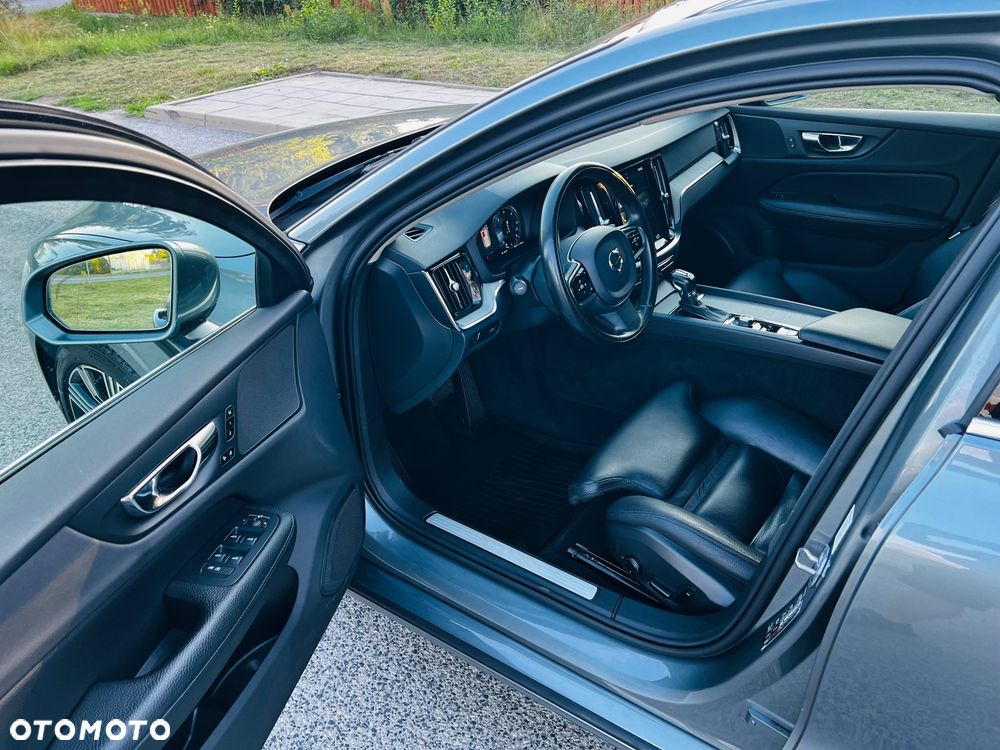Volvo V60 B4 D Inscription - 34