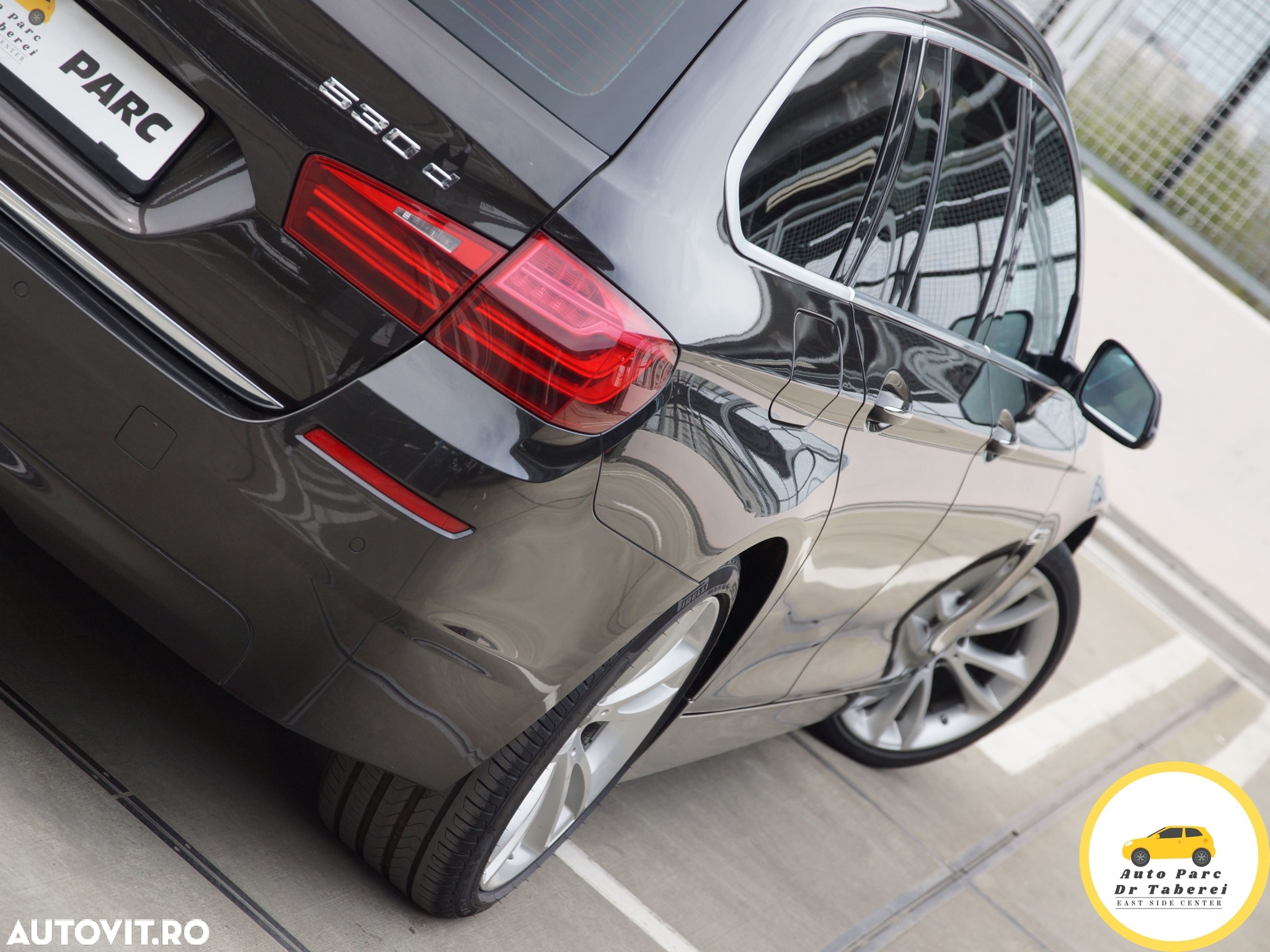 BMW Seria 5 530d xDrive Sport-Aut. Luxury Line - 12