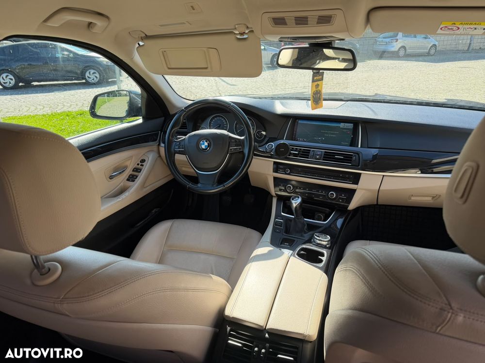 BMW Seria 5 520d - 12