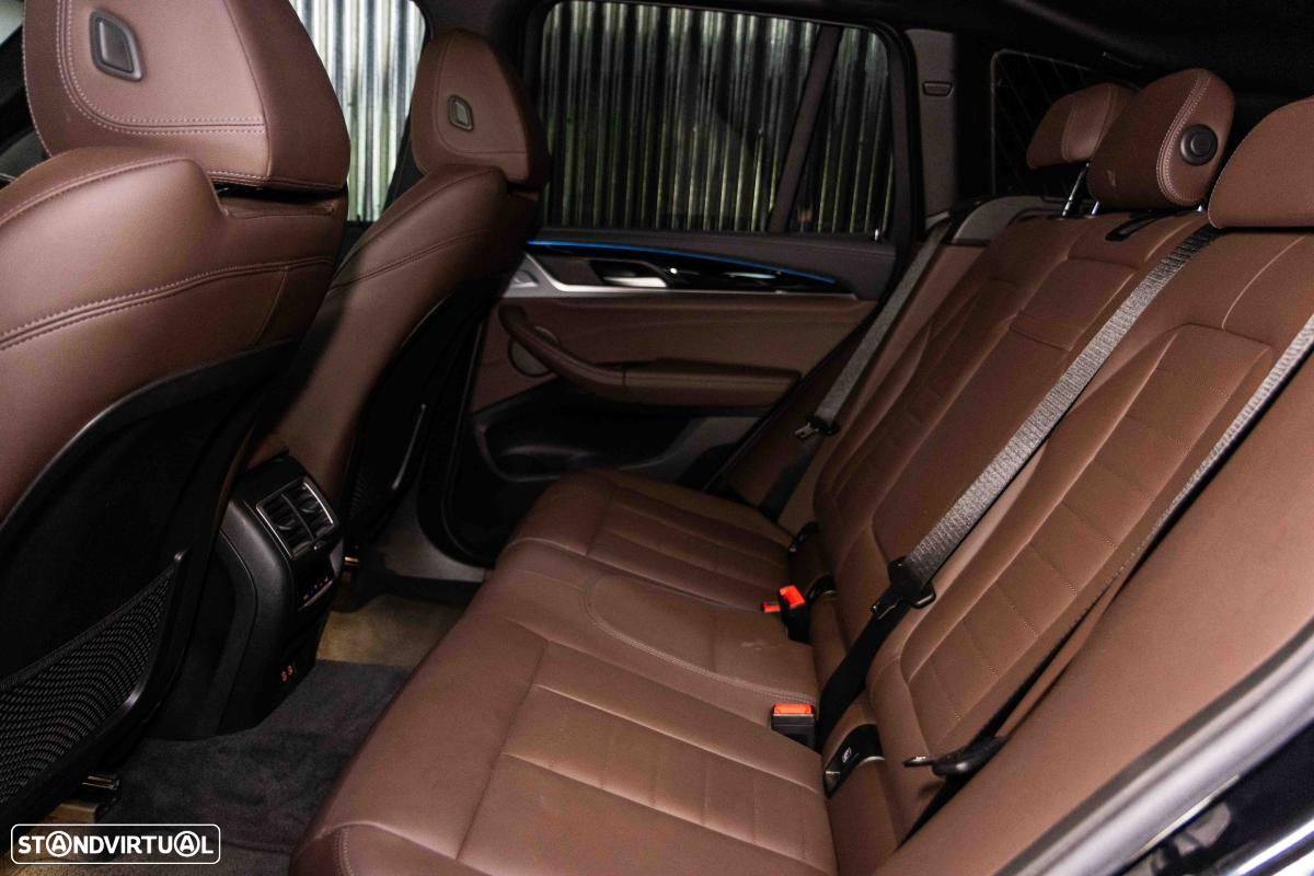 BMW iX3 M Sport Inspiring - 54