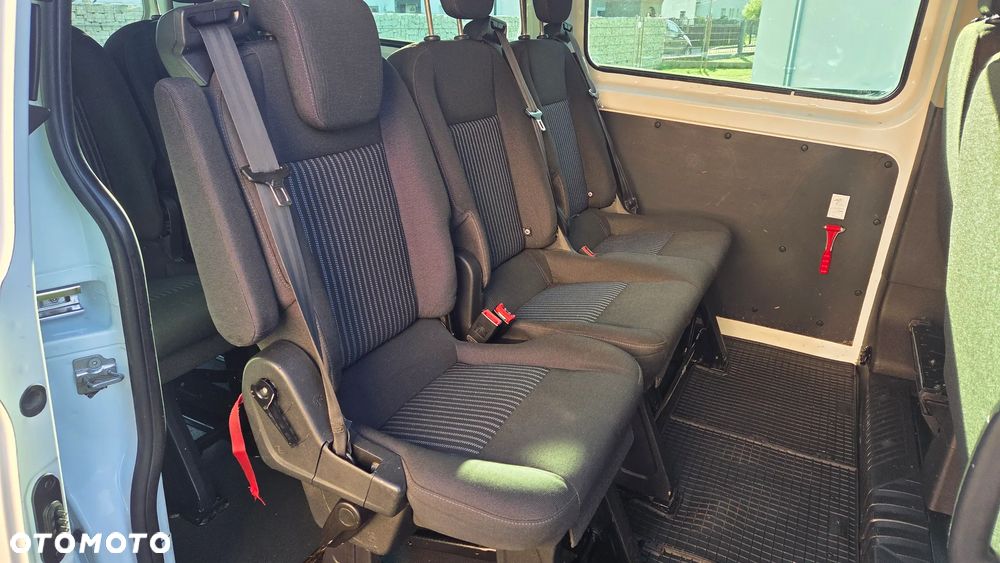 Ford Transit Custom - 8