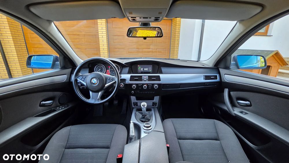 BMW Seria 5 - 28