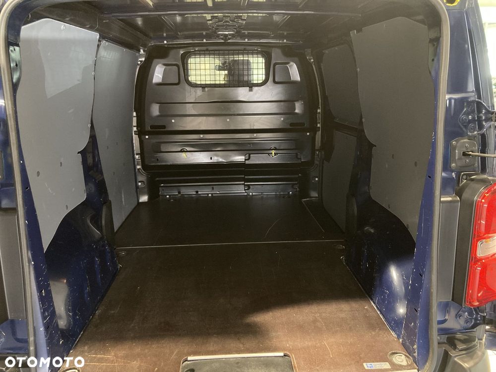 Toyota PROACE - 10