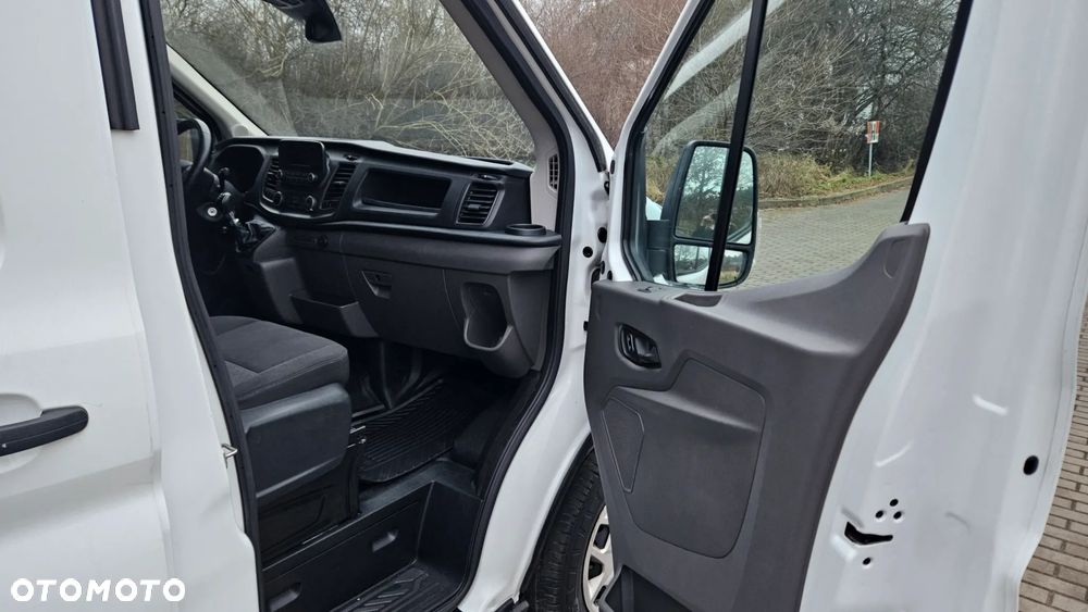 Ford TRANSIT L4H3 - 15