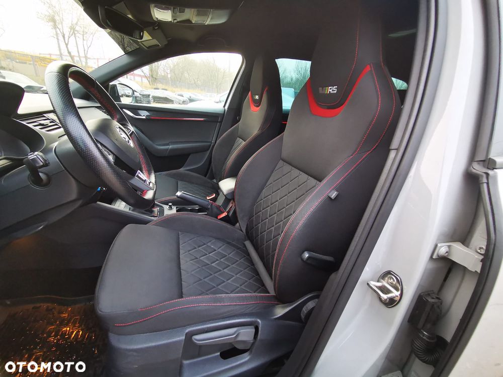 Skoda Octavia 2.0 TSI RS 230 - 16