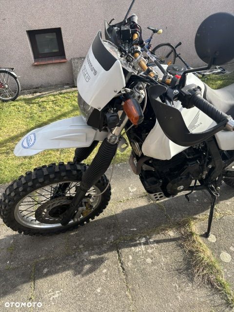 Honda NX - 3