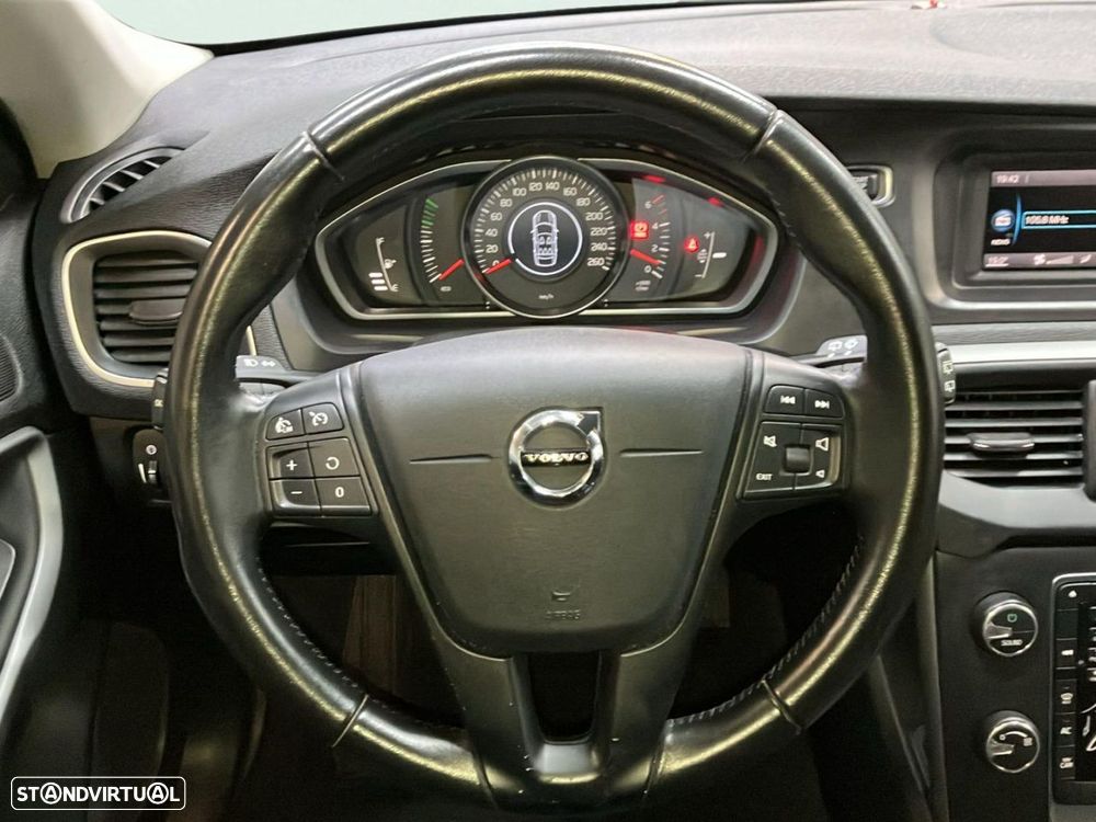 Volvo V40 2.0 D2 Kinetic - 11