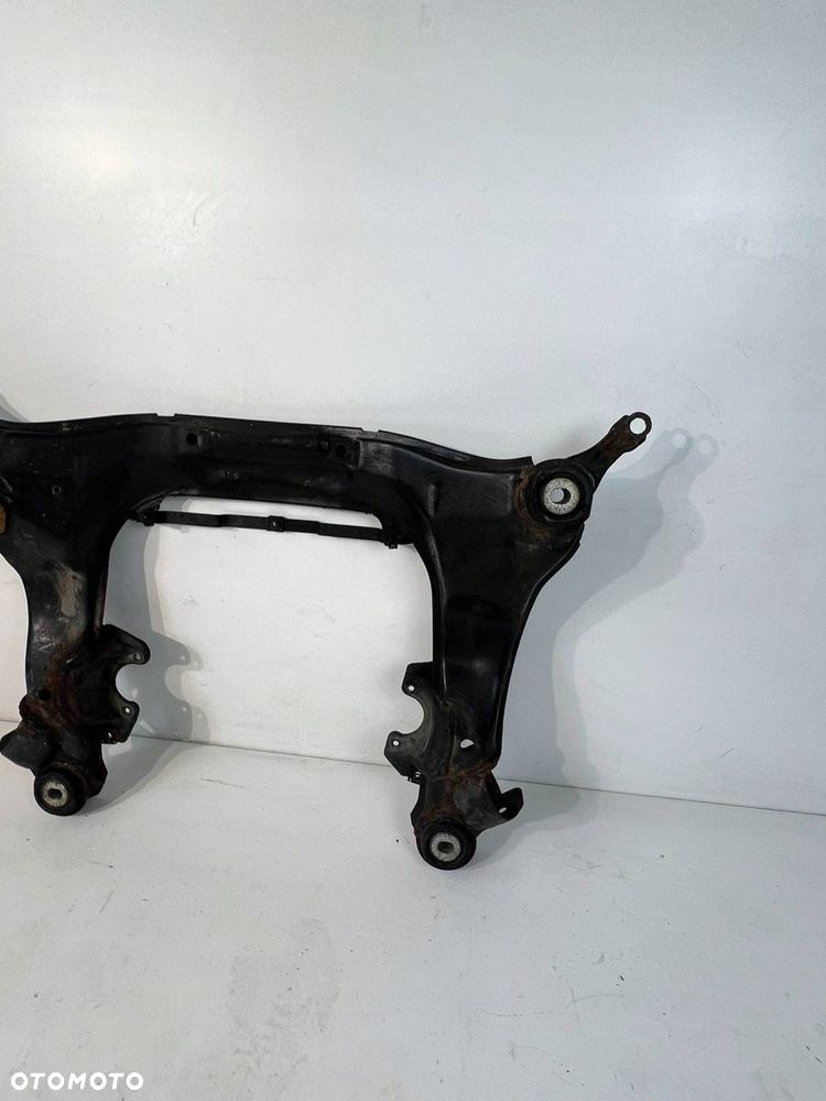 8E0 399 313 BN Rama pomocnicza przednia Audi A4 S4 B7 8E 8H 2007 - 2