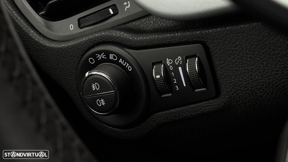 Fiat 500X 1.6 MJ City Cross DCT - 15