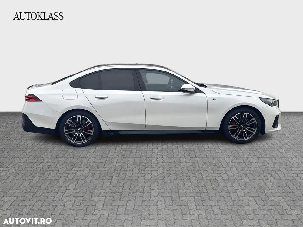 BMW Seria 5 520i AT MHEV - 6