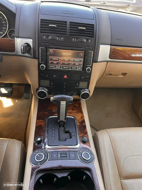 VW Touareg 3.0 TDI V6 Tiptronic - 15