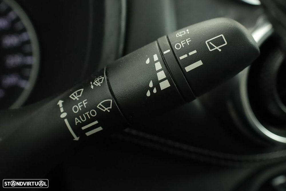 Nissan Juke 1.0 DIG-T N-Design Black DCT - 16