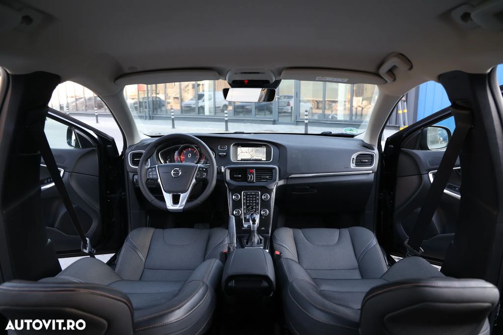 Volvo V40 D3 Geartronic Momentum - 5