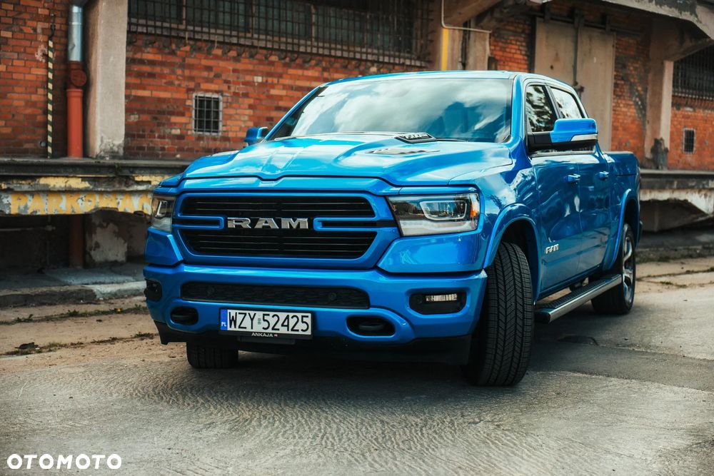 RAM 1500 Crew Cab Laramie - 4
