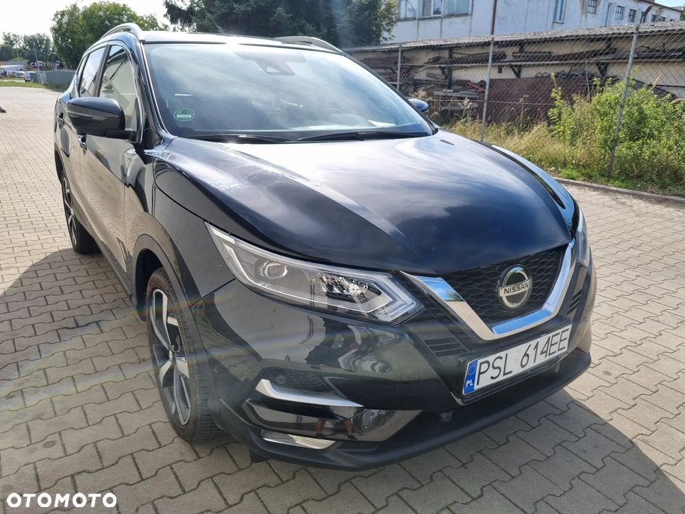 Nissan Qashqai 1.7 dCi Xtronic ALL-MODE 4x4i TEKNA+ - 9