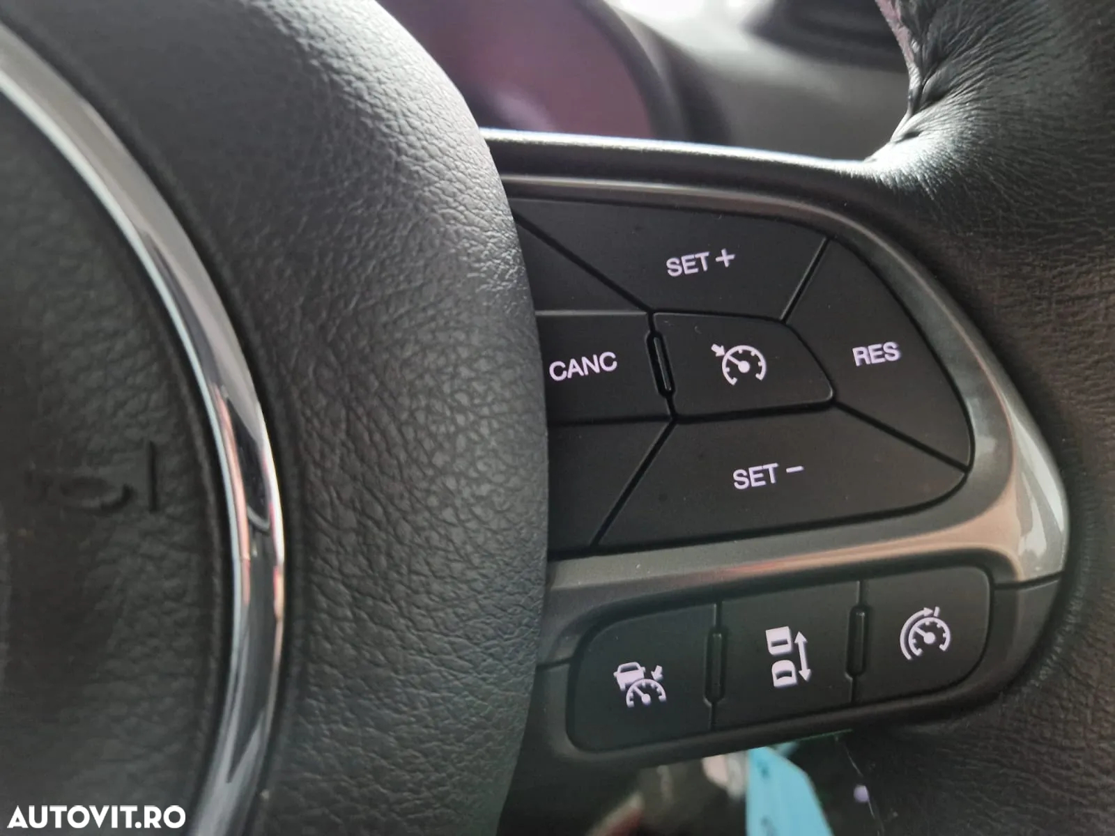 Jeep Renegade 1.3T 4xe AT6 PHEV Limited - 12