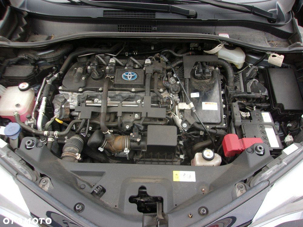 Toyota C-HR - 31