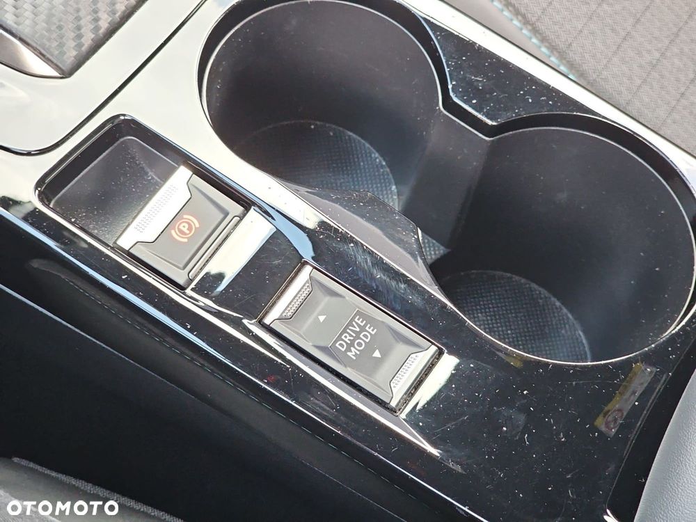 Peugeot 2008 - 23