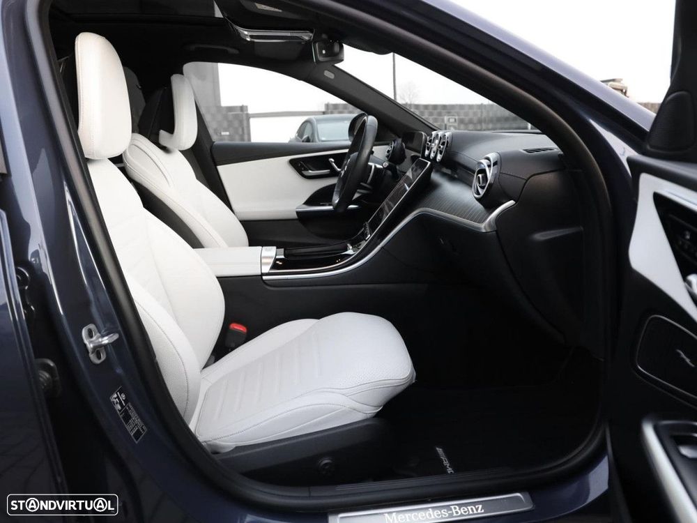 Mercedes-Benz C 300 - 10