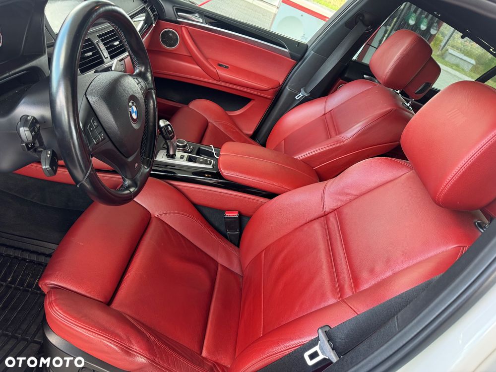 BMW X6M - 17