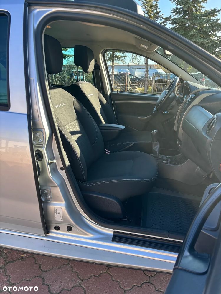 Dacia Duster 1.6 SCe Prestige - 14