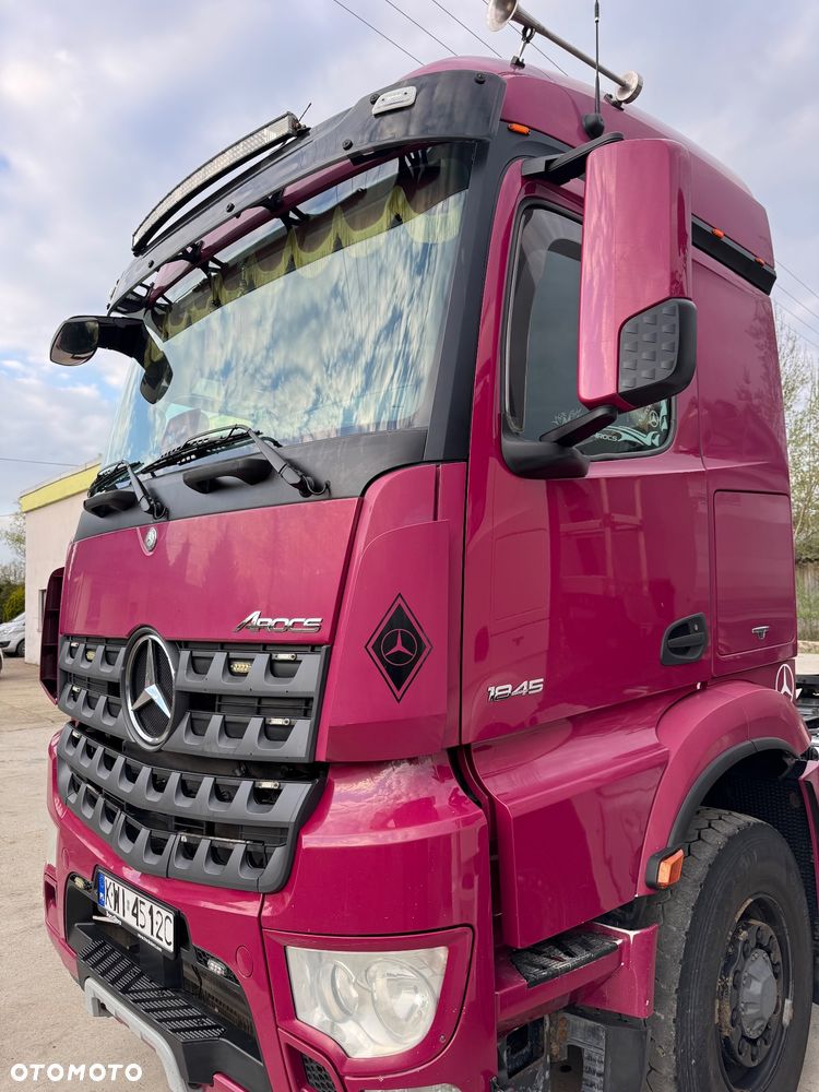 Mercedes-Benz HAD Arocs - 1