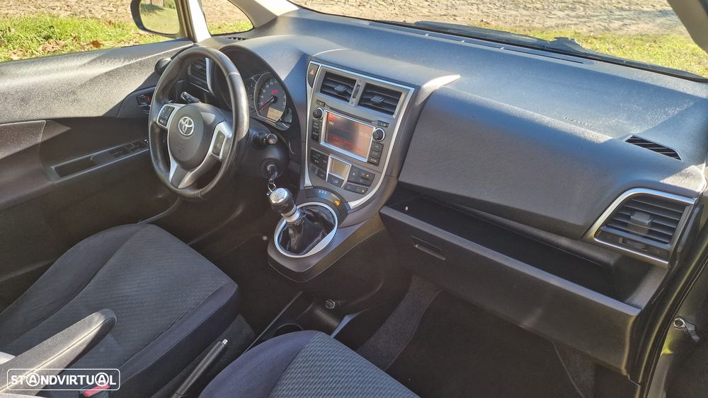 Toyota Verso-S 1.4 D-4D Exclusive - 29