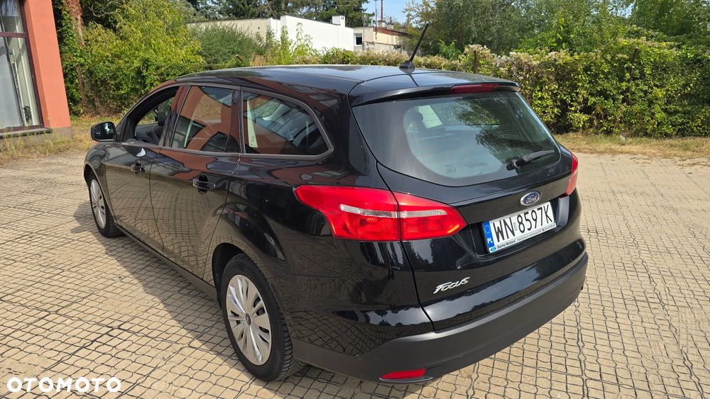 Ford Focus 1.5 TDCi Trend - 8