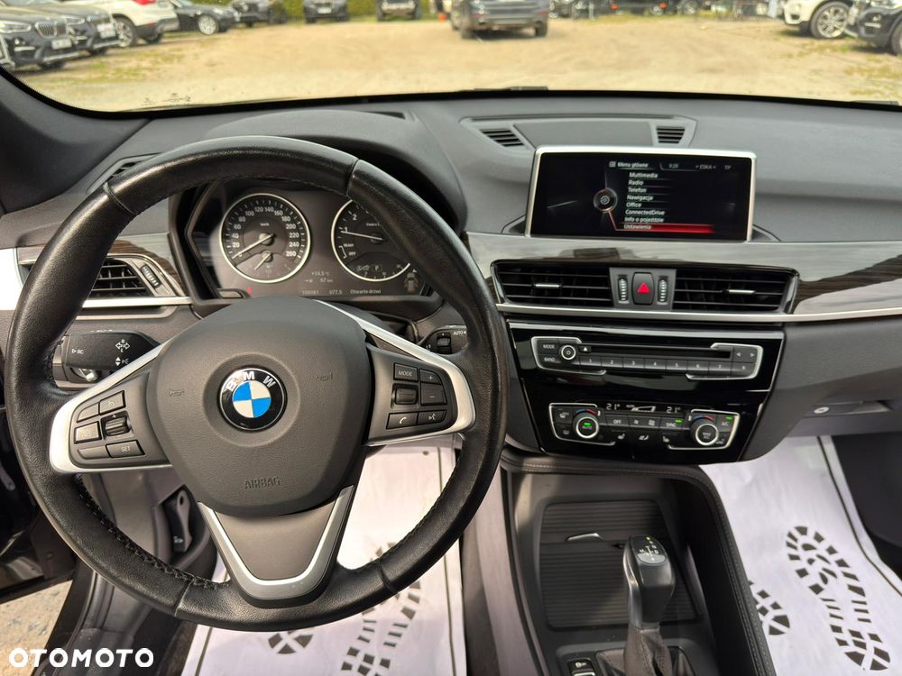 BMW X1 xDrive25i xLine - 23