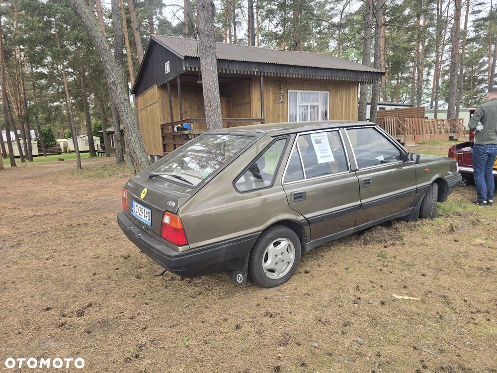 Polonez Caro - 7