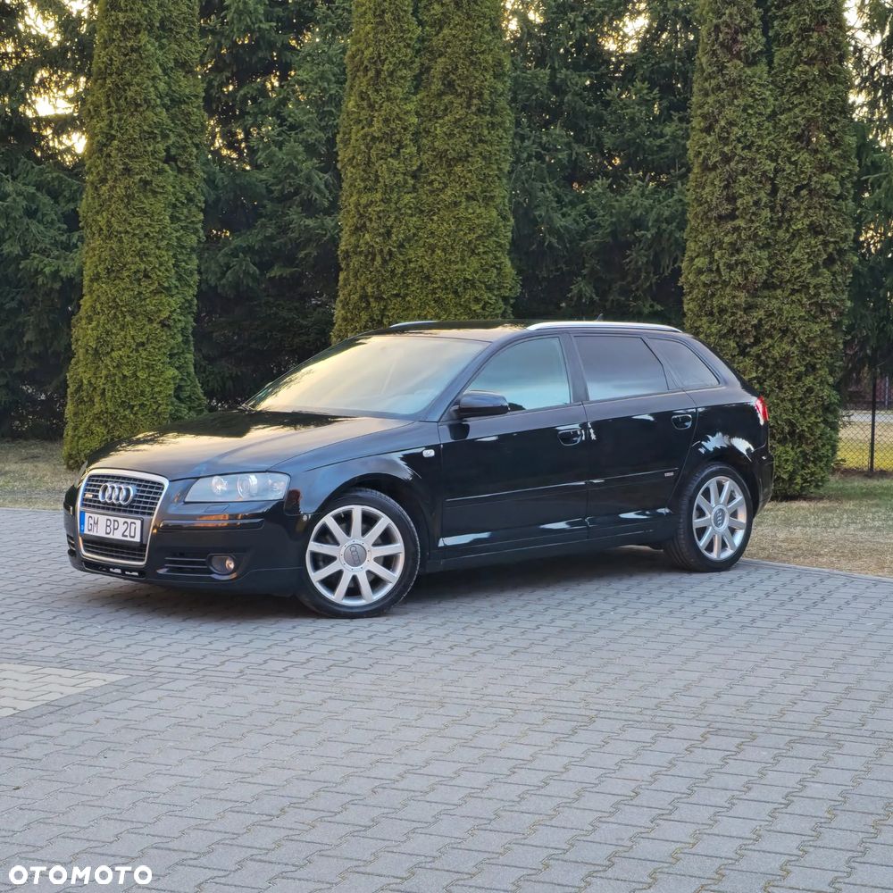 Audi A3 Sportback 2.0 TDI DPF S line Sportpaket plus - 4