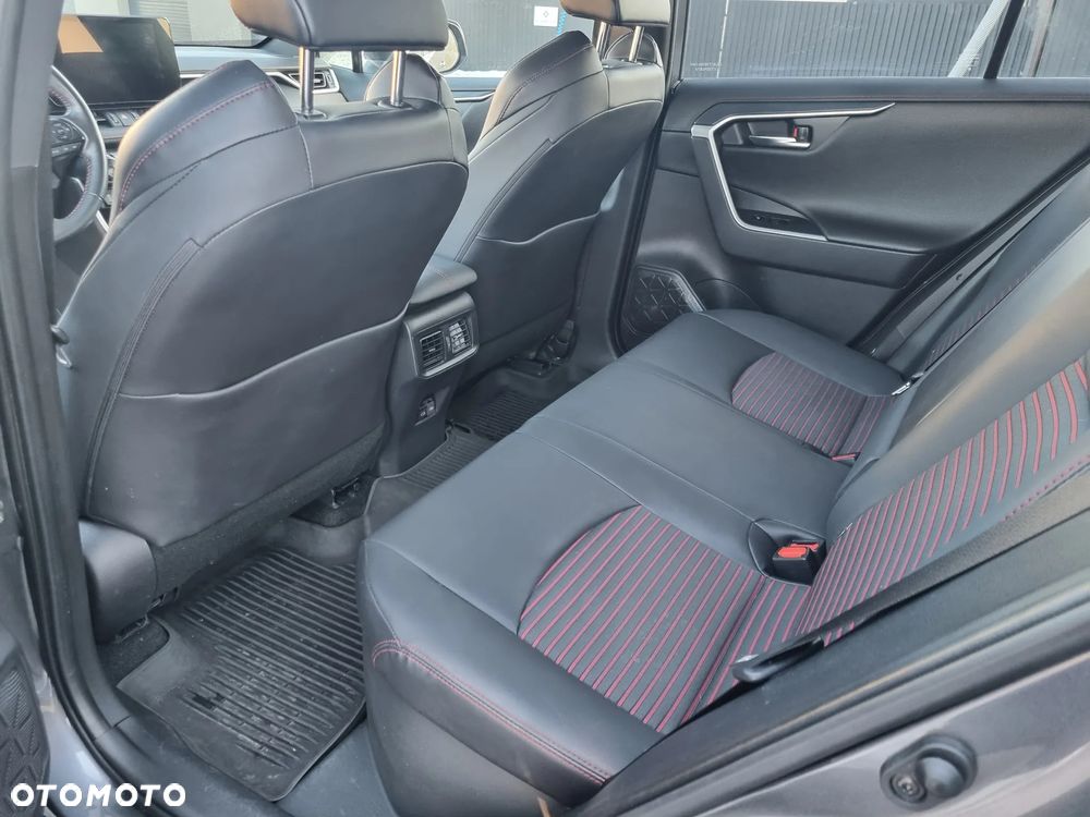 Toyota RAV4 - 15